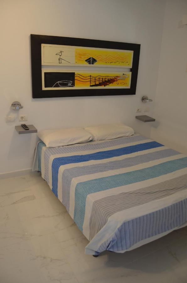 modern quite apartament beach front San Bartolomé Extérieur photo